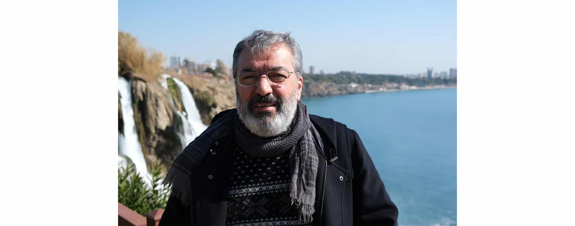 BABAMIN ELLERİ